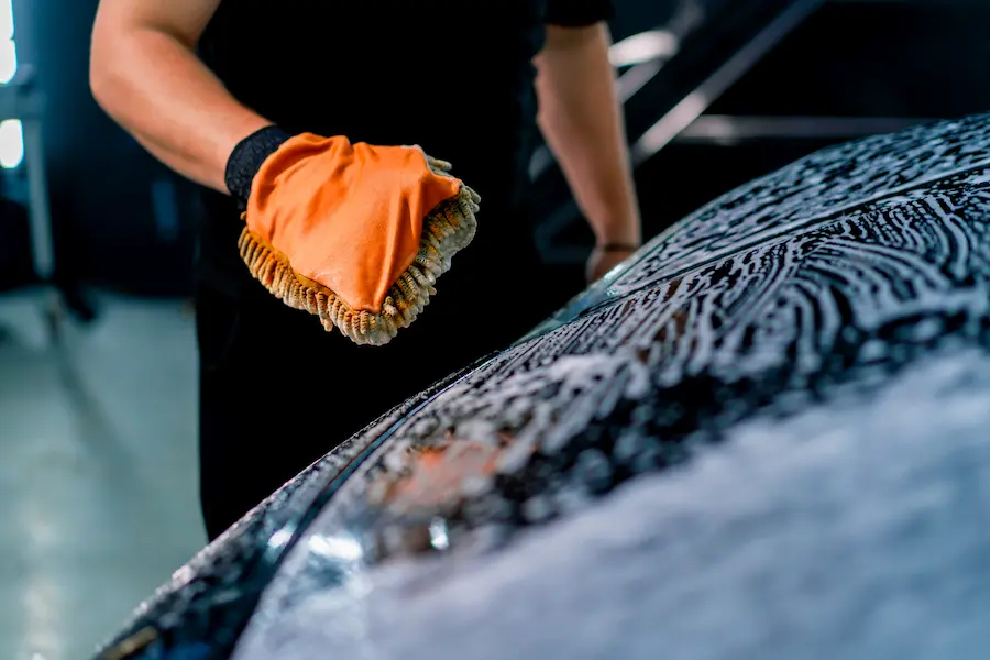 Interior / Exterior Car Detailing, Car Shampooing Services in Gainesville